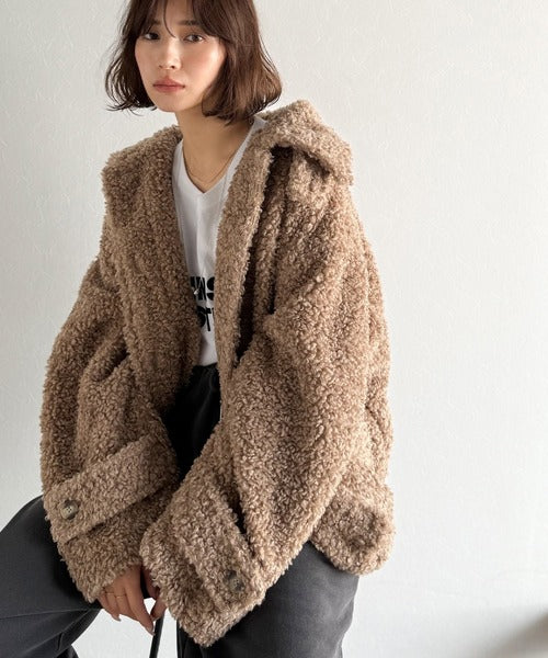 ぎゅっと、抱きしめたくなる。裾ドロストプードル風ファーブルゾン