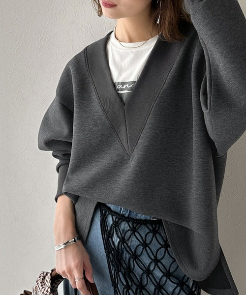 大人の余裕感」をまとえる！Vネックダンボールカットソー（長袖