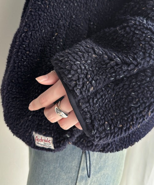 存在感抜群。ジャガード柄オーバーサイズボアブルゾン（花柄と無地