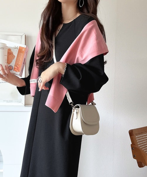 清楚にフェミニン、品よく抜け感。ランタンスリーブキーネック