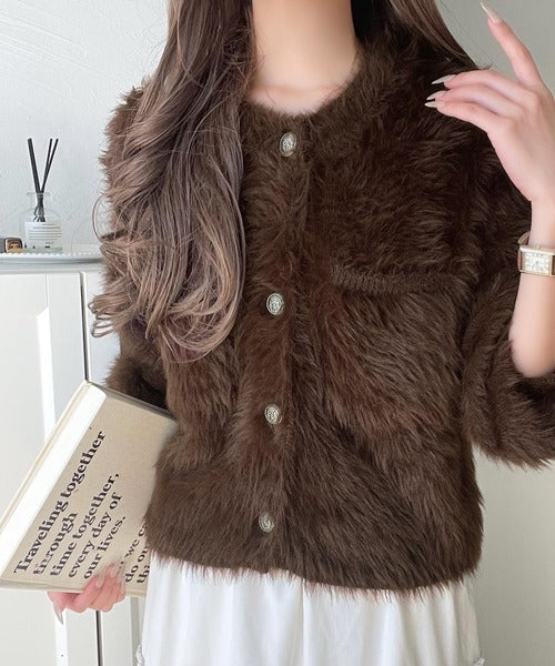 ふわふわ素材がシーズンムードを盛り上げる♪シャギーカーディガン