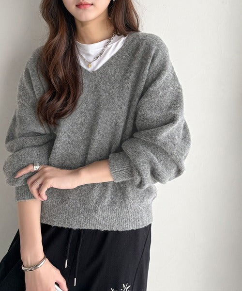 ふわっと軽やか◎メランジ調Vネックニットプルオーバー（長袖