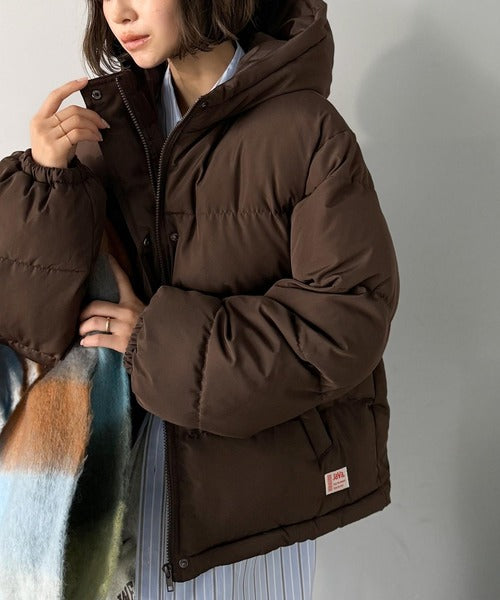 JaVa ジャバコラボ》ぬくぬく暖か！ショート丈フード付き中綿フェイク