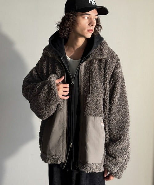 JaVaジャバコラボ》ぬくぬく愛らしい◎プードルボア×ナイロン異素材