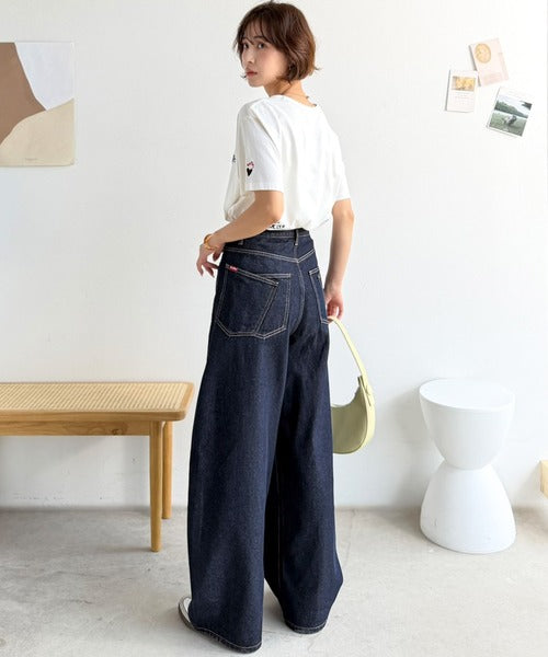 JaVa ジャバコラボ》程よい大人のワイド。こなれ感を纏う ダブルバック
