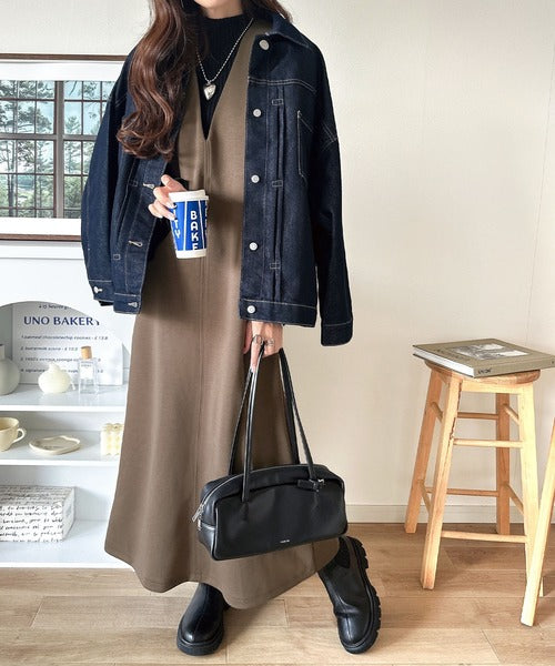 肉厚素材が気になるスタイルをカバー♪前後2wayダンボールハーフジップ