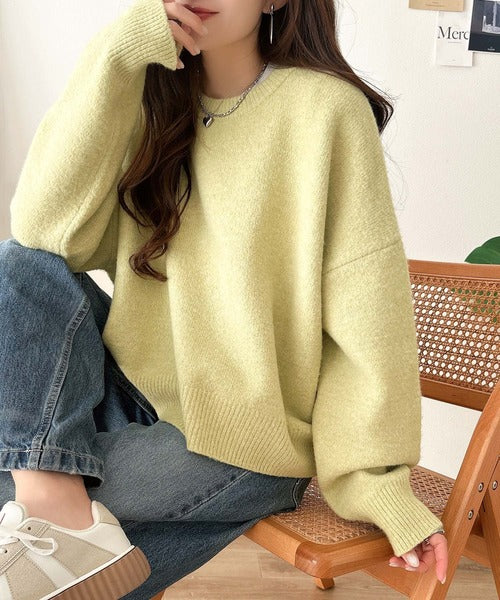 ゆったりふわもちの癒しアイテム。コクーンシルエットミックスニット