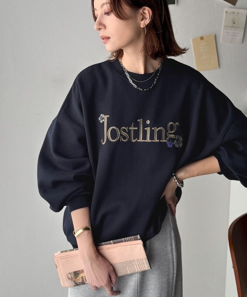 シンプルなのに一際映える。フラワー刺繍裏起毛スウェット ce1260457