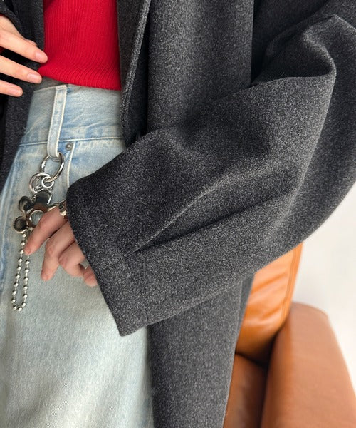 ONもOFFもキマる。こなれ感漂うフェイクウール素材ダブルテーラード