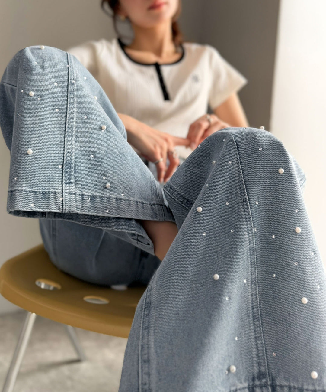 mily bilet】カジュアルにきらめきを。パールビジューワイドストレート