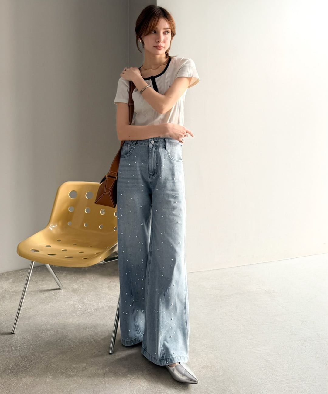 mily bilet】カジュアルにきらめきを。パールビジューワイドストレート