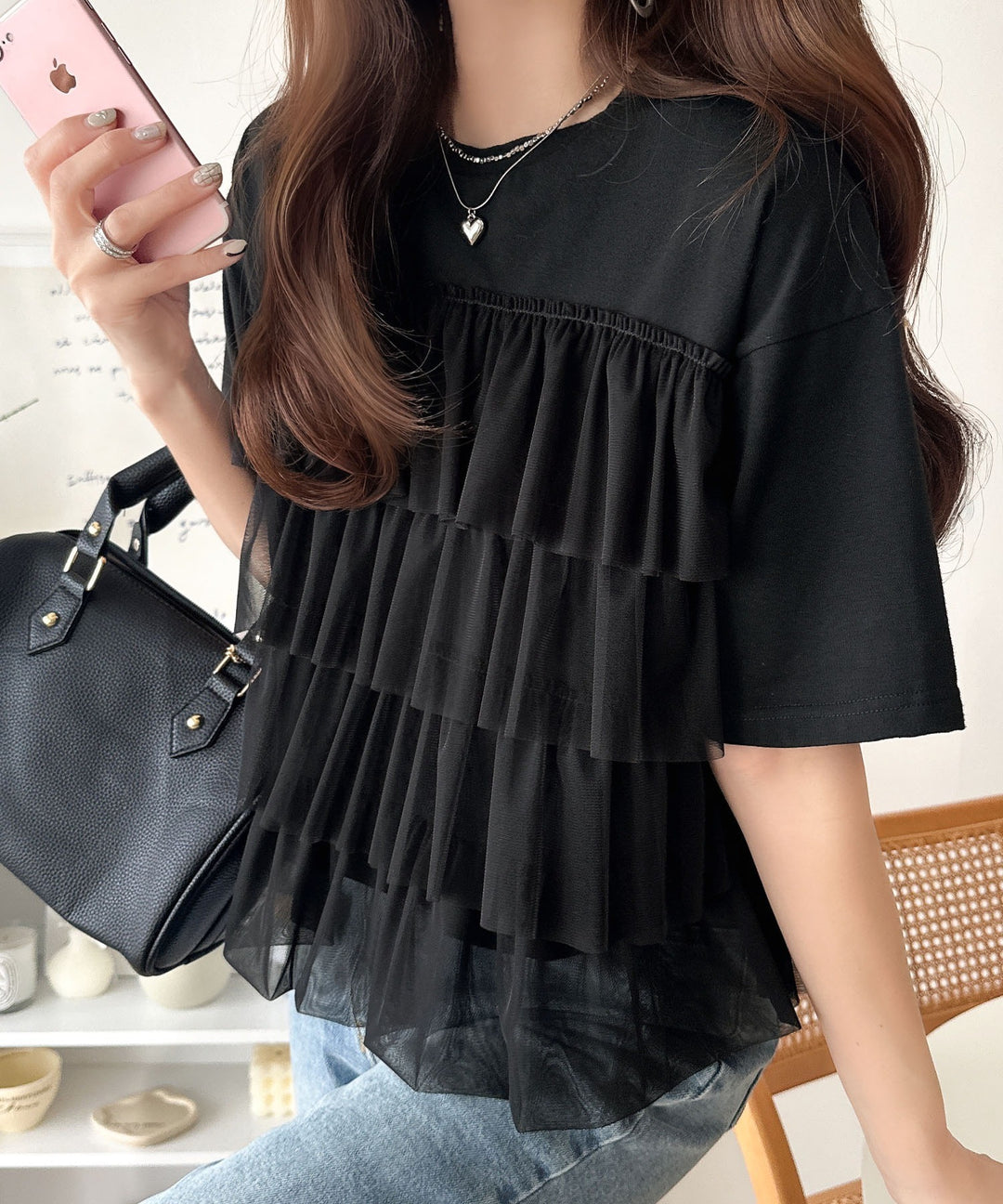 重ねてる風、が今っぽい。ビスチェ風チュールフリルドッキングTシャツ