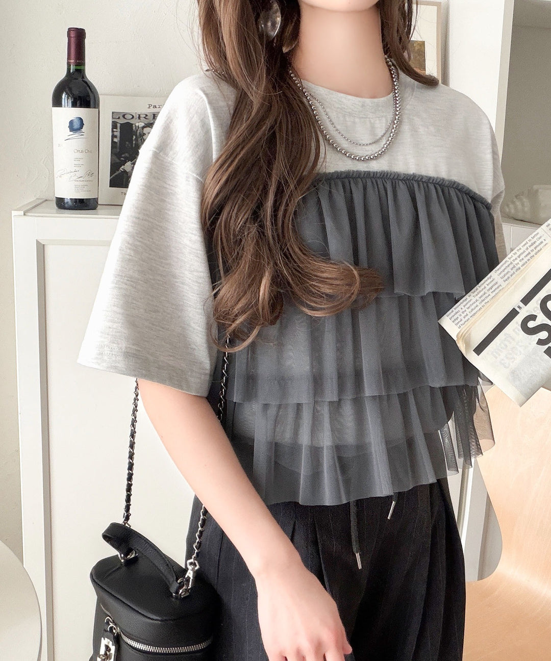 重ねてる風、が今っぽい。ビスチェ風チュールフリルドッキングTシャツ
