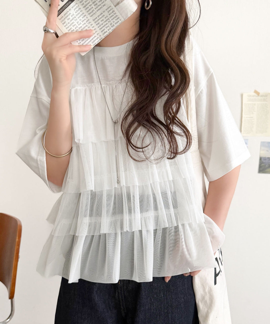 重ねてる風、が今っぽい。ビスチェ風チュールフリルドッキングTシャツ