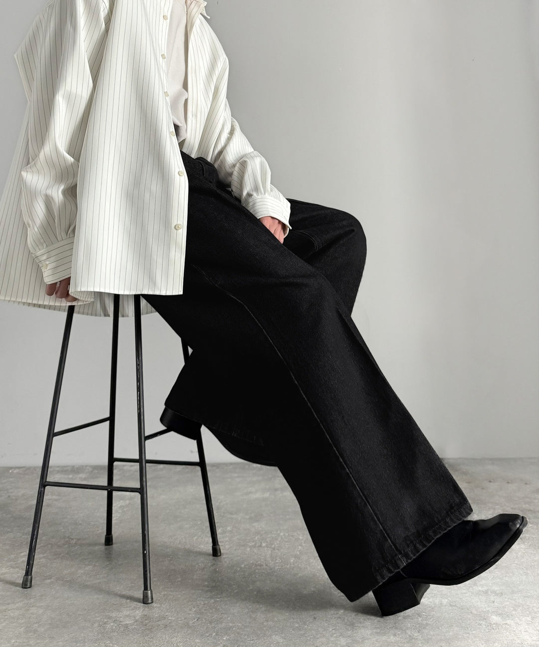 垢抜け確定。」ヴィンテージ加工フレアデニムパンツ／Vintage Washed
