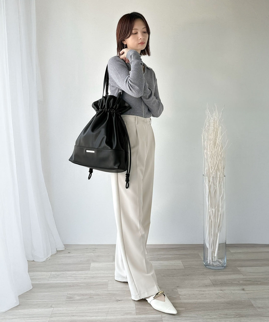 classicalelf】きゅっと絞って可愛さ◎フェイクレザービッグトート