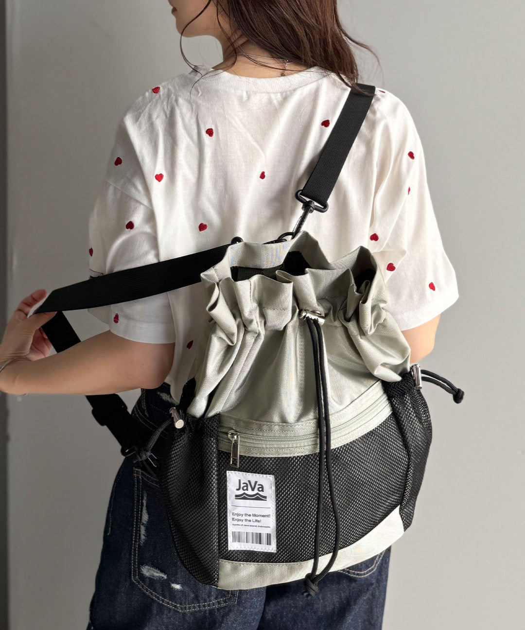 JaVa ジャバコラボ》毎日の相棒バッグ！メッシュ使い巾着2WAYリュック