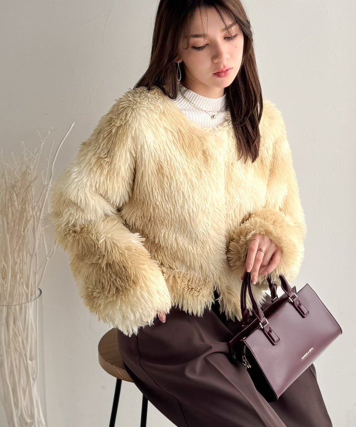 AYA×クラシカルエルフコラボ》品なノーカラーショートファーコート