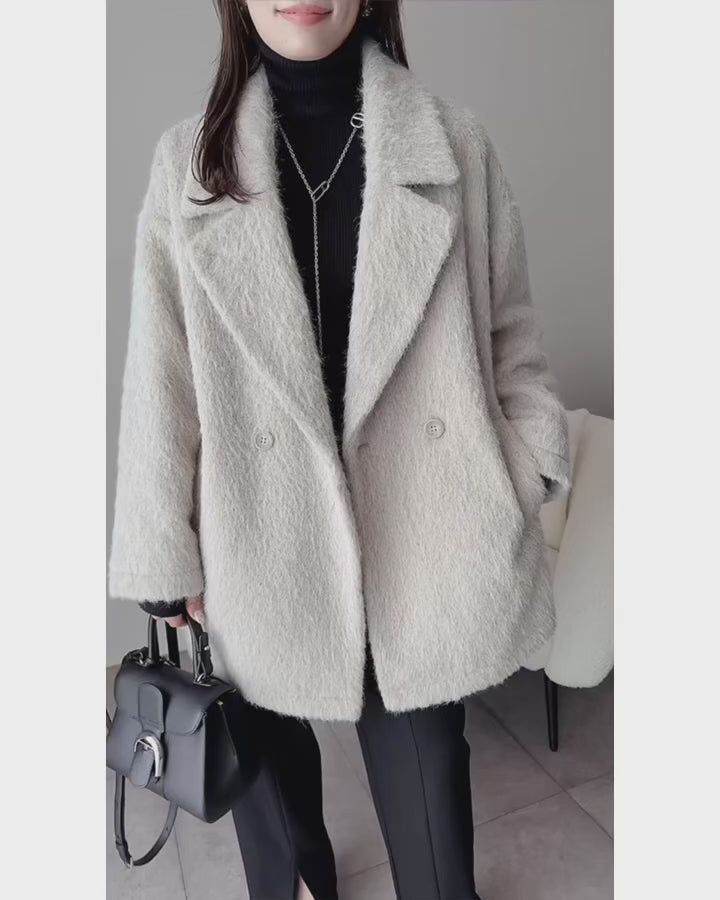 ふわり纏うだけで上品見え。2wayシャギーダブルビックカラージャケット