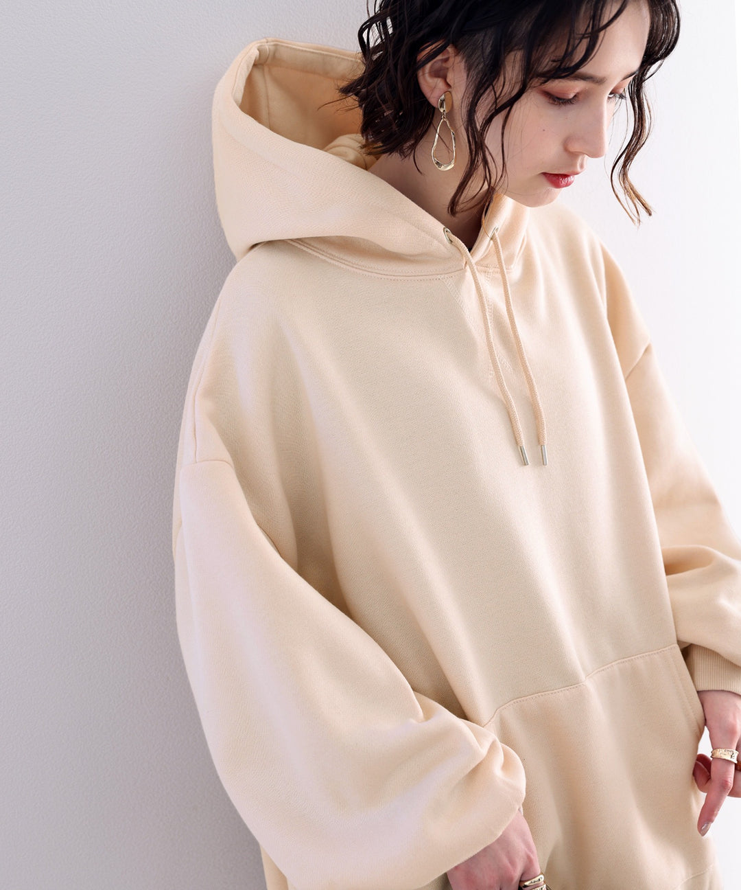 ビッグシルエット スリット入り裏起毛無地プルオーバーパーカー(長袖