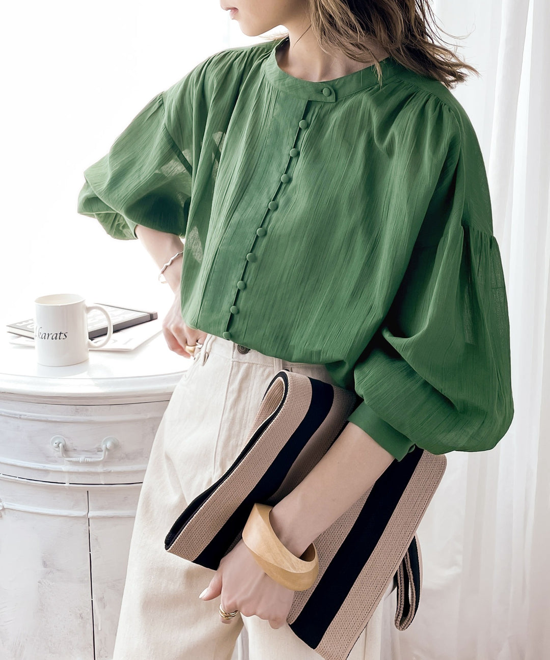 品良くお洒落見え。綿100%、2way楊柳ブラウス ce0960127 – Classical Elf