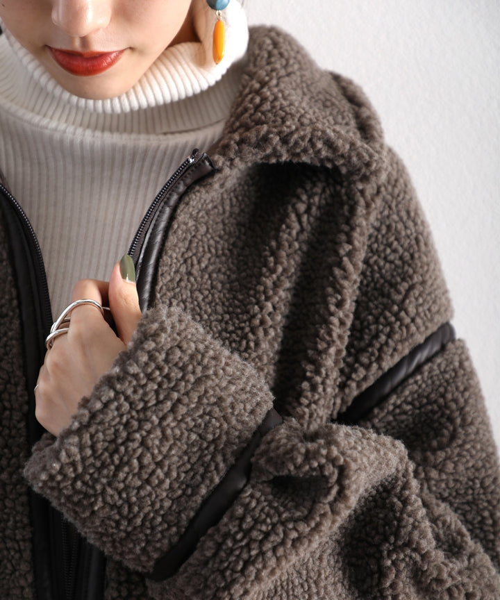 FAMILY+】絶妙なメンズライク。キメレザー調パイピングフライト